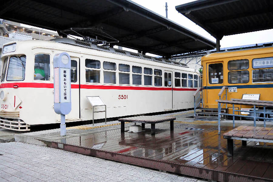Estación Arakawa-shakomae